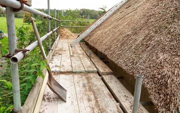 advantages of Lewcombe thatch roofing